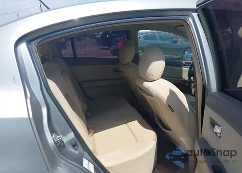 2007 Nissan Sentra 2.0S из США, поврежденный, VIN 3N1AB61E07L642679